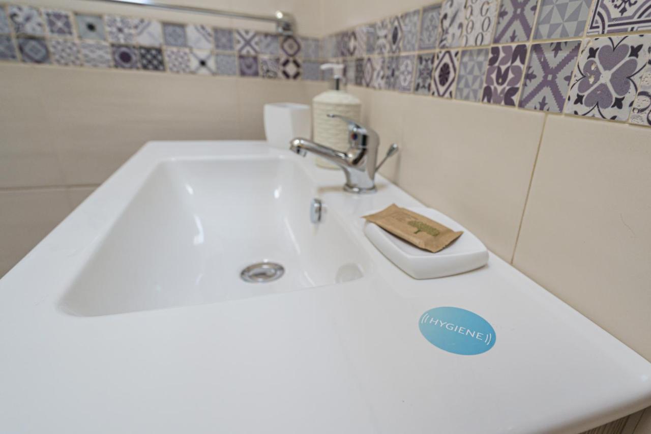 Holiday In Home Suite Archimede カターニア エクステリア 写真