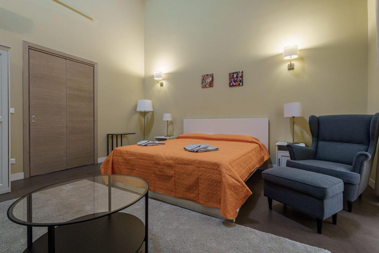 Holiday In Home Suite Archimede カターニア エクステリア 写真